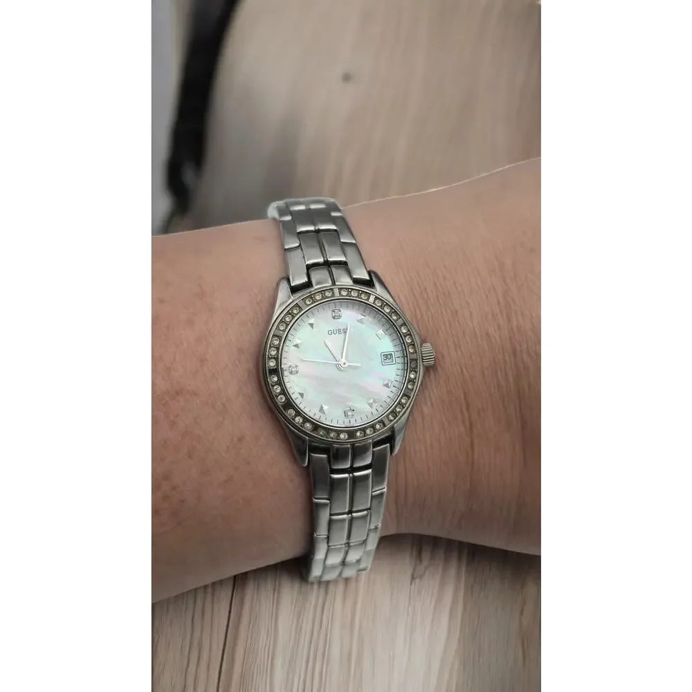 Guess crystal bezel